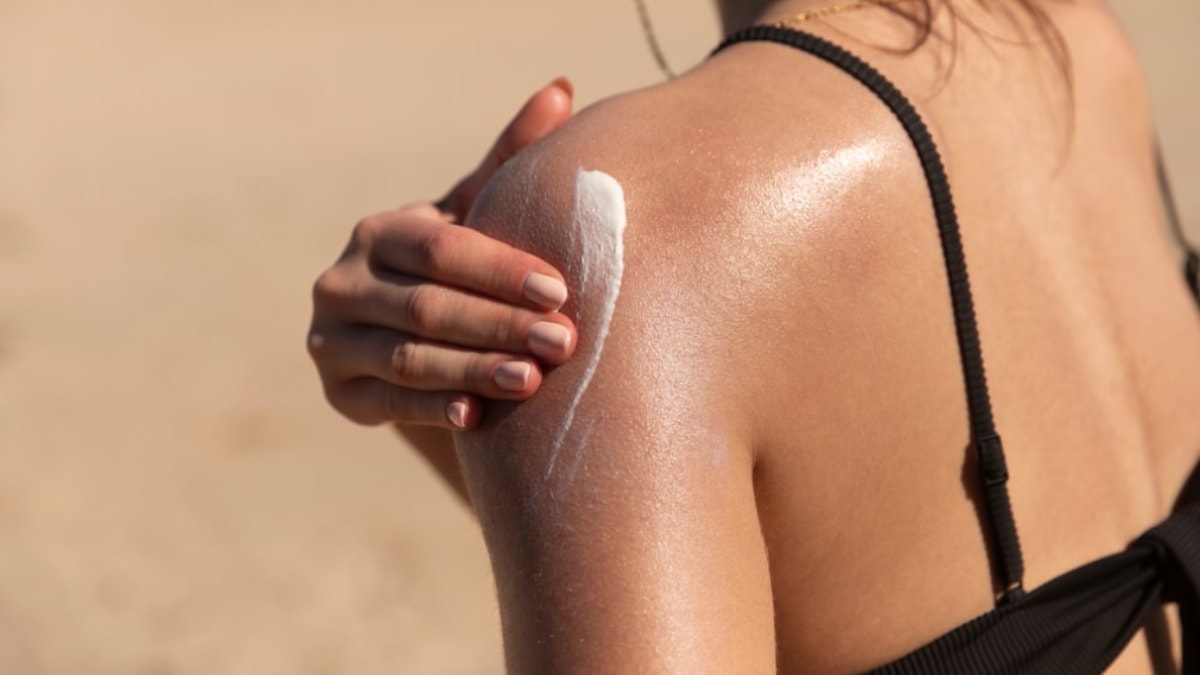 İngiltere'nin en saygın akademisyeninden güneş kremi uyarısı