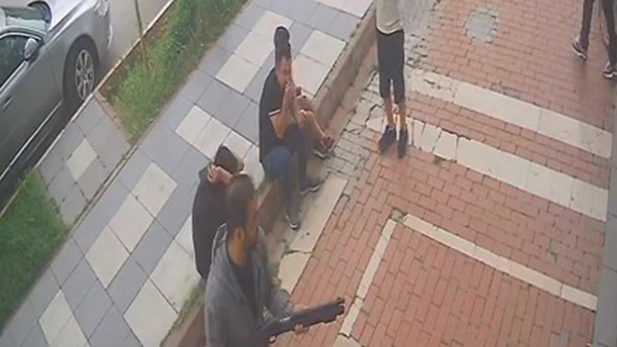 Eski sevgili, pompalı tüfekle saldırdı