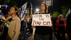 İsrailliler Netanyahu'ya "istifa çağrısında" bulundu