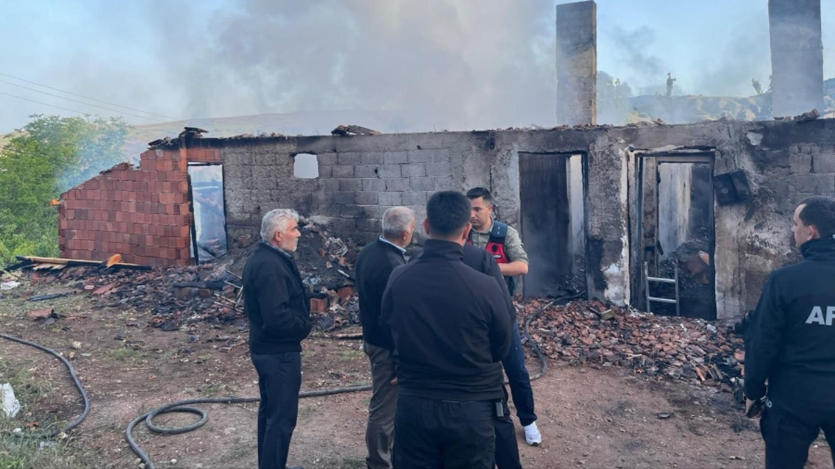 Çankırı'da yangın faciası: Anne ve kızı hayatını kaybetti