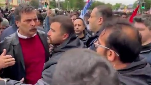 Erkan Baş'tan müdahale eden polise tepki: Bağırma