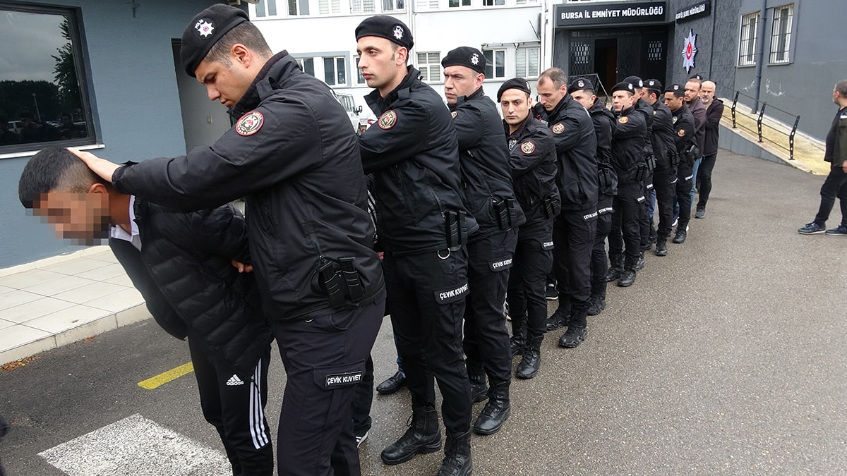 'Tefeciyim oğlum ben, domates biber satmıyoruz'