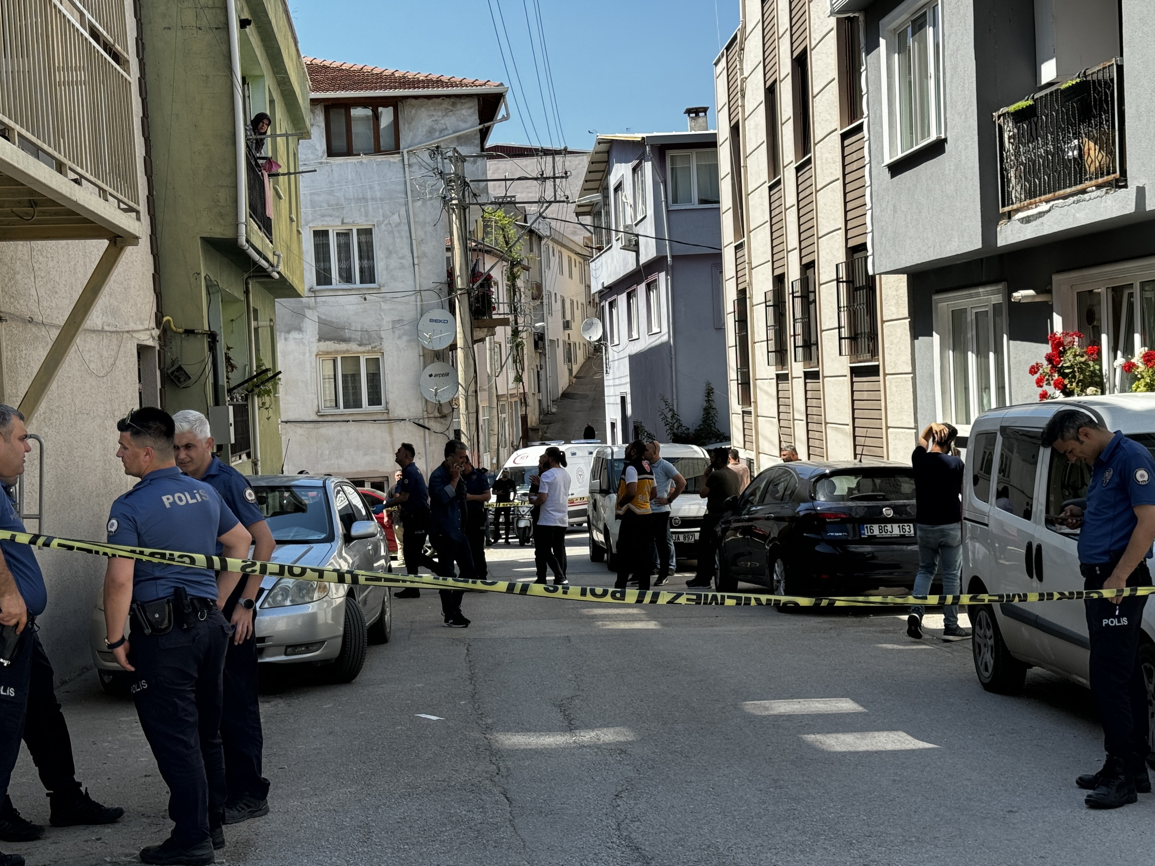 Bursa'da vahşet! 3 kardeş evde ölü bulundu