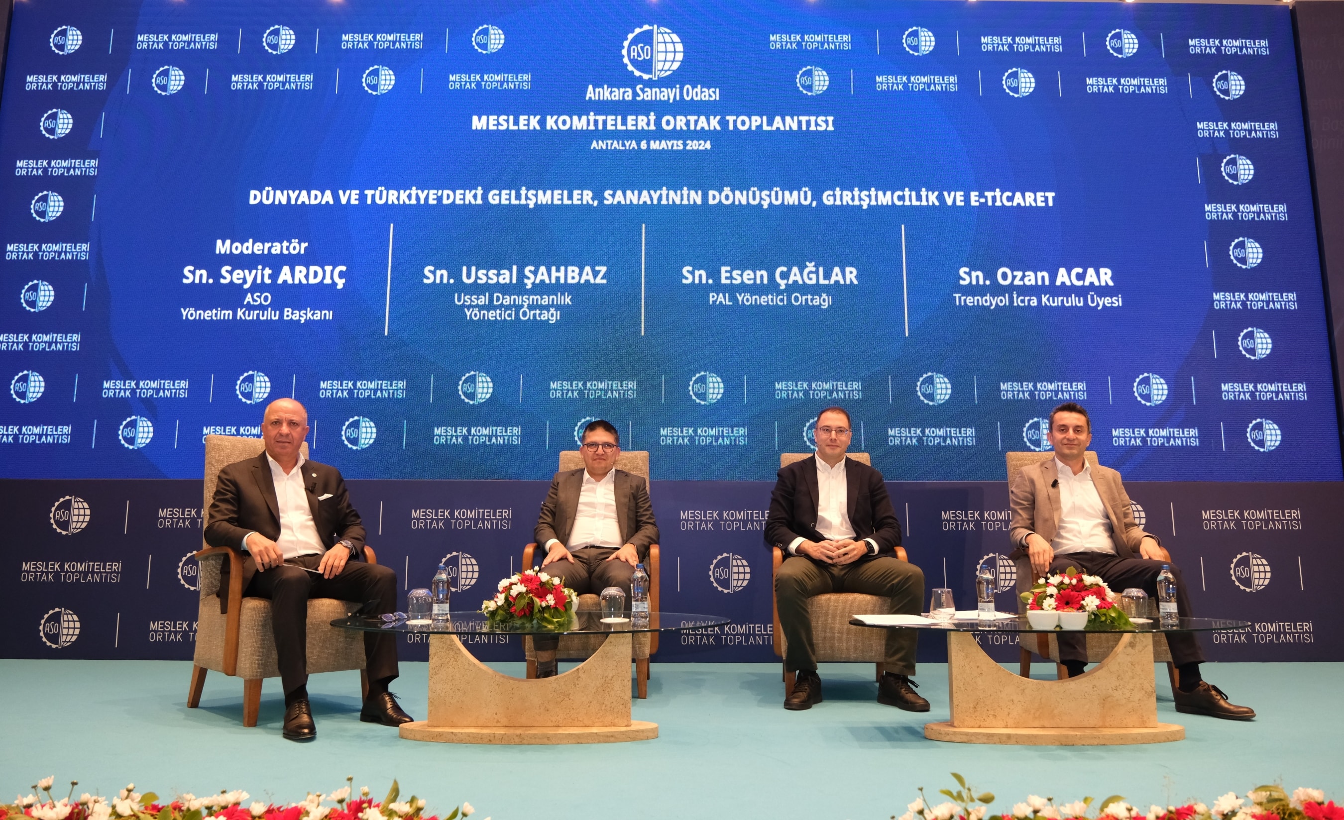 Sanayicilerden niteliksiz göçmen uyarısı: Kaynakları emiyor, demografik yapıyı bozuyor