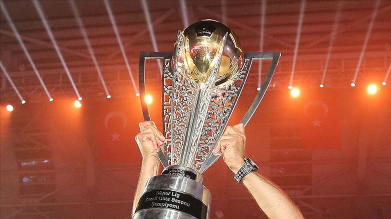 Yapay zekadan Süper Lig için şampiyonluk tahmini: Motive olacaklar!
