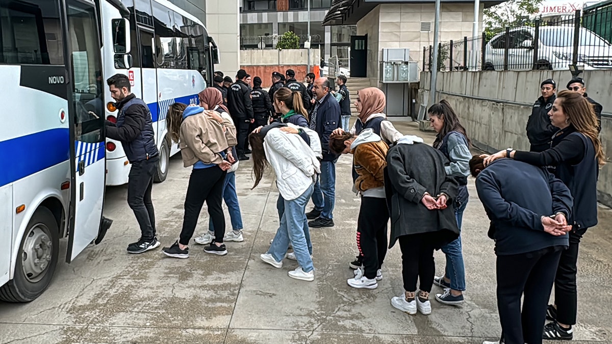 9 ilde dolandırıcılık operasyonu: 38 kişi yakalandı