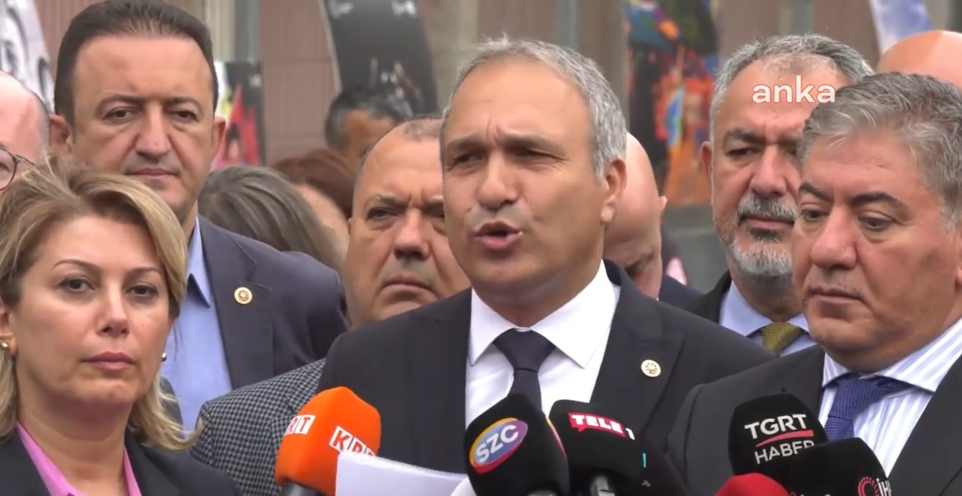 CHP heyeti MEB'e yürüdü