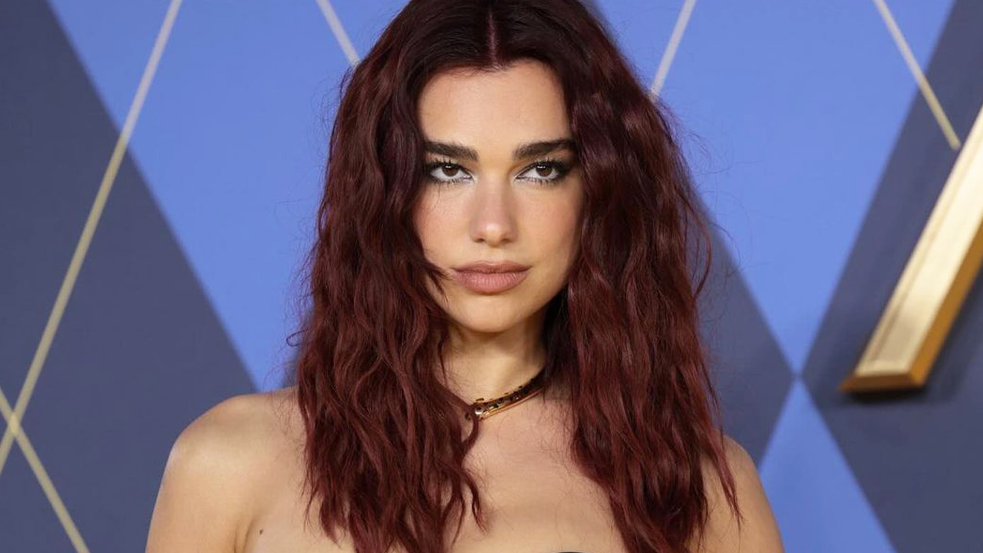 Dua Lipa'dan Gazze çağrısı