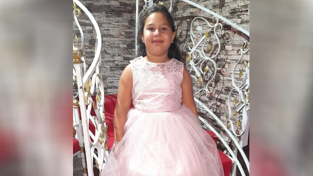 Okulda arkadaşlarıyla hamburger yeme yarışına giren Eftelya, boğuldu