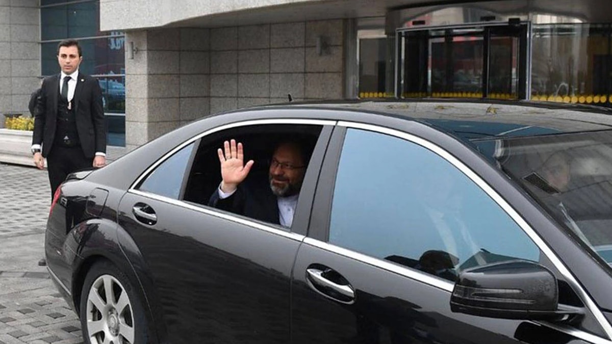 Diyanet'e iş insanlarından makam aracı istedi