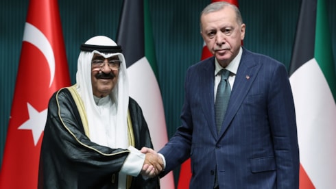 Türkiye ile Kuveyt arasında 6 anlaşma ve devlet nişanı