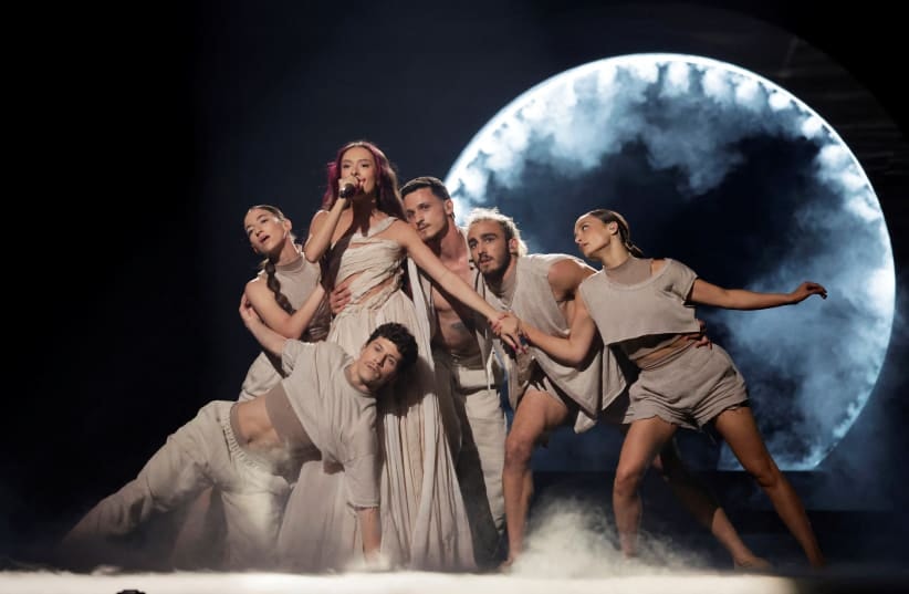 İsrail, protestoların ortasında Eurovision’da finale kaldı