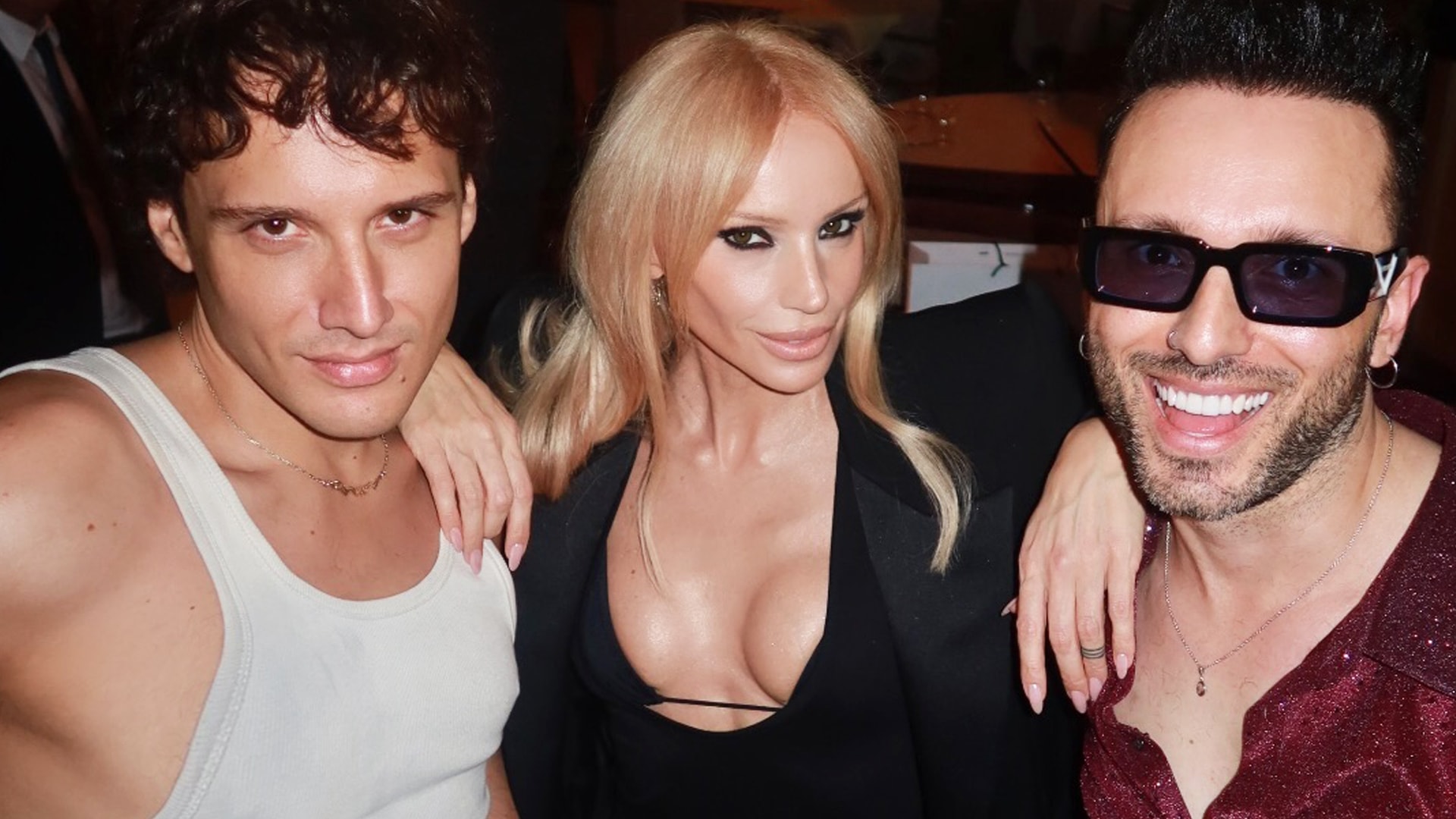 Gülşen doğum gününde Edis ve Mabel Matiz ile böyle dans etti