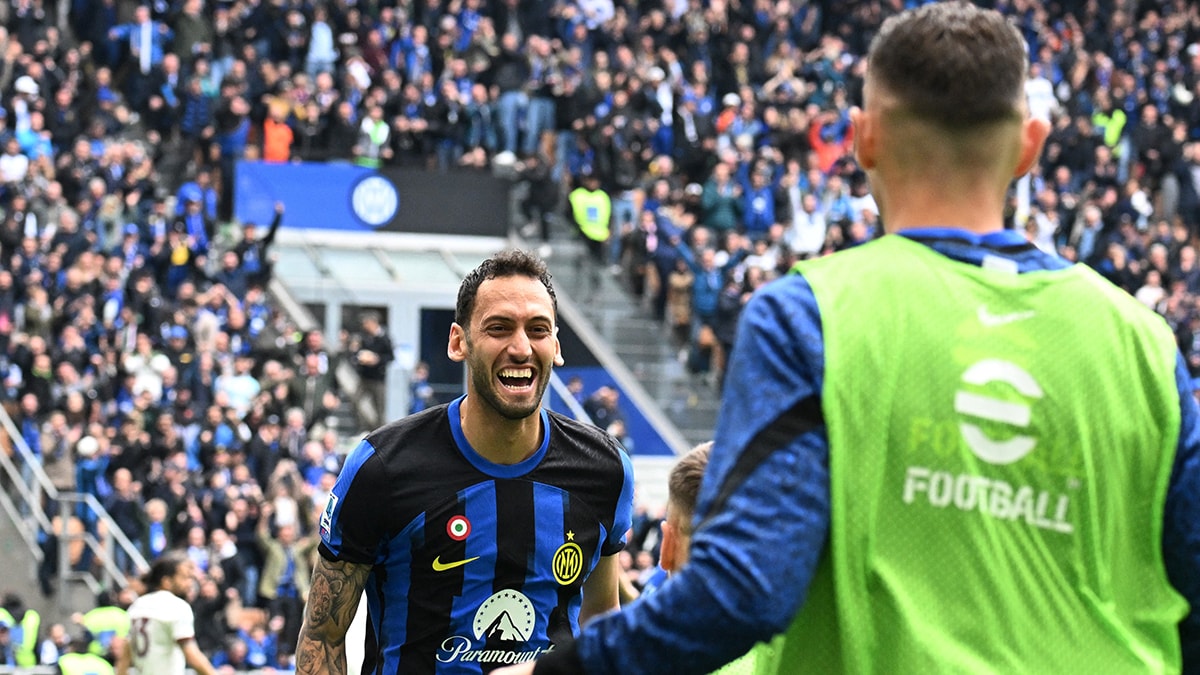 Hakan Çalhanoğlu: "Ülkemde dışlanmış hissediyorum"