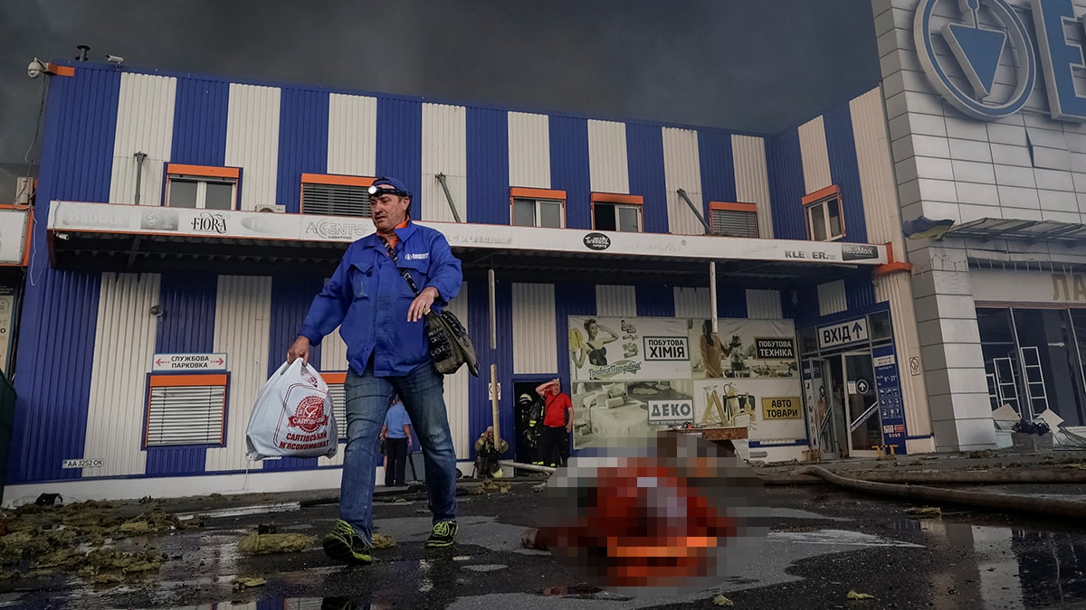 Rusya, inşaat mağazasını füzeyle vurdu: Ölü ve çok sayıda yaralı var