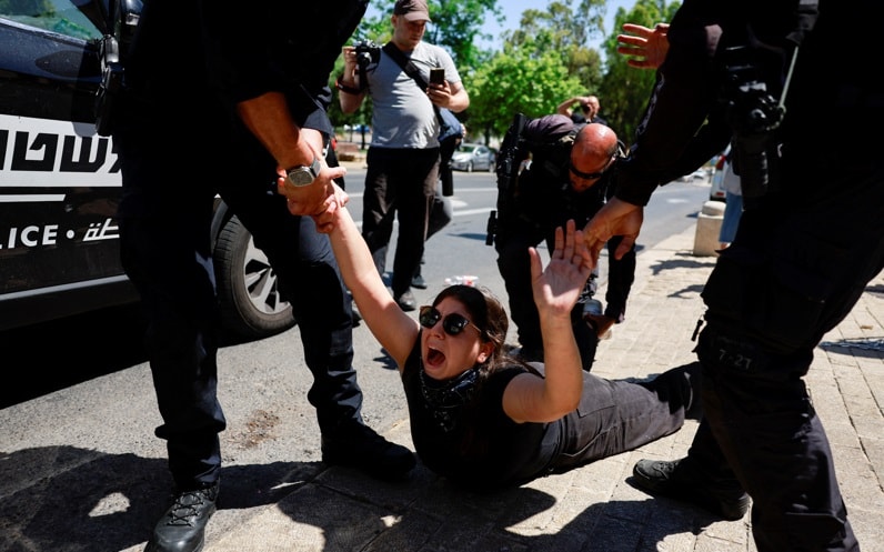 İsrail polisinden Kudüs'teki 'Özgür Gazze' gösterisine sert müdahale