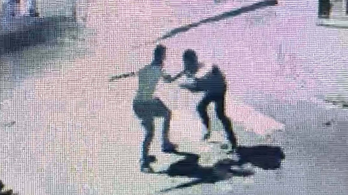 Üniversiteli kuryenin öldürüldüğü olay anı kamerada