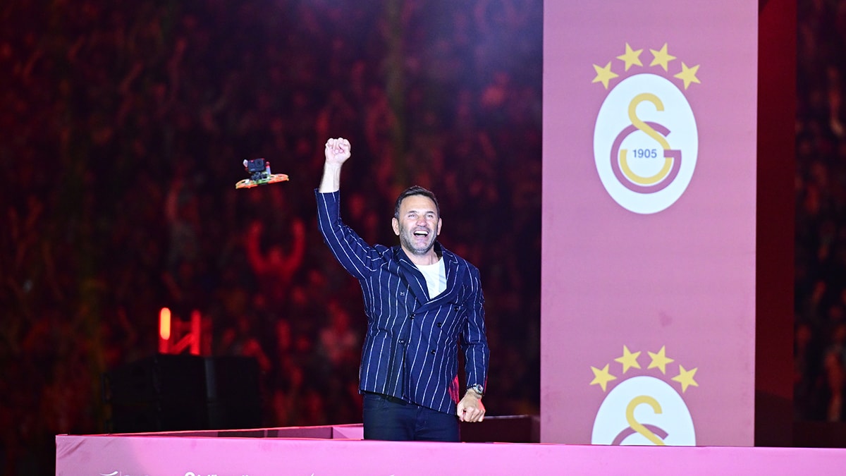 Galatasaray'da son imparator: Okan Buruk