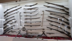 Osmanlı'dan Cumhuriyet'e asırlık silahlar bu müzede sergileniyor