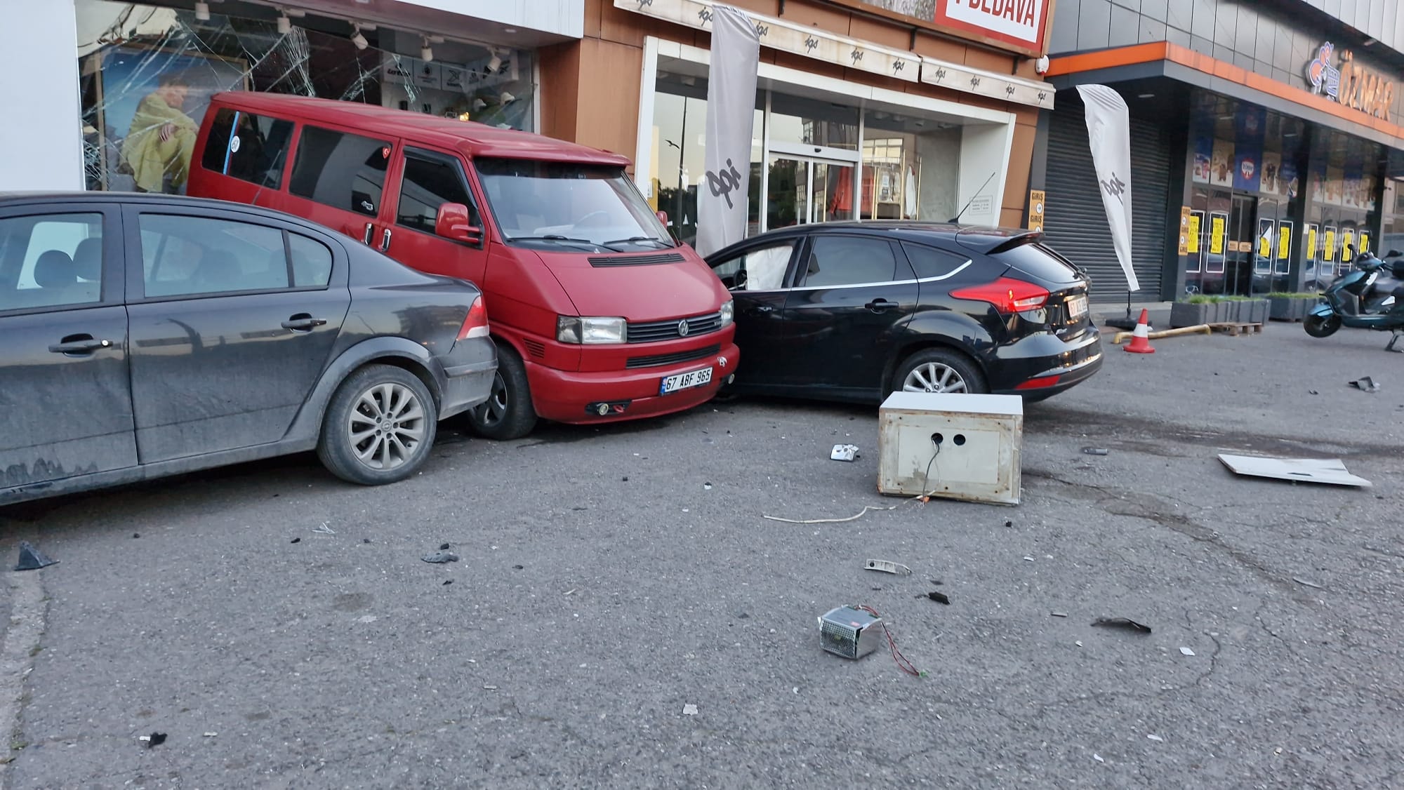 Sarhoş sürücü dehşet saçtı