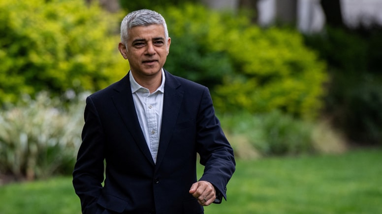 Sadık Khan, üçüncü kez Londra Belediye Başkanı seçildi