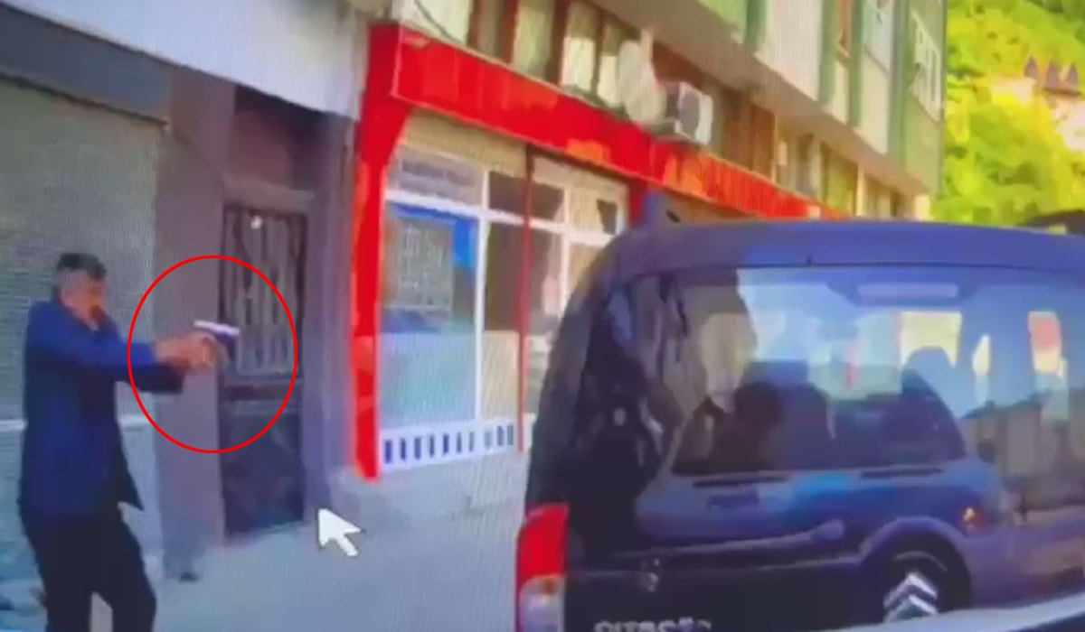 Trafikte 'yol verme' çatışması! Yeni görüntüler dehşete düşürdü