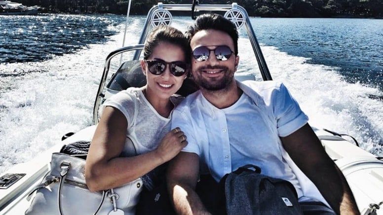 Tarkan'dan evlilik yıl dönümü paylaşımı