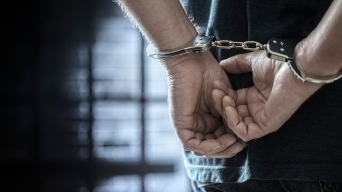 FETÖ'ye üye kazandırmaya çalışan doktor tutuklandı