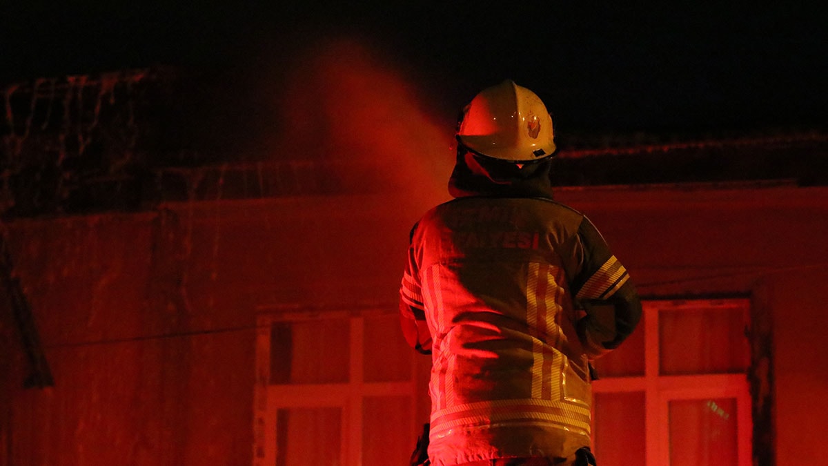 İki ildeki yangınlarda iki can kaybı