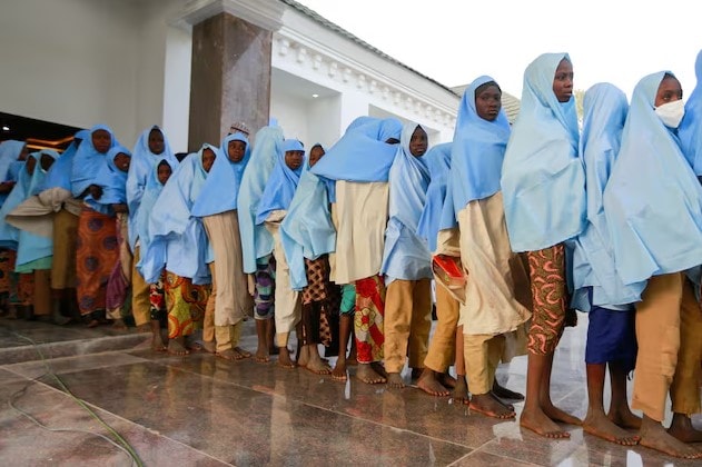 Rehin alınan 64 çocuk ve kadın serbest bırakıldı