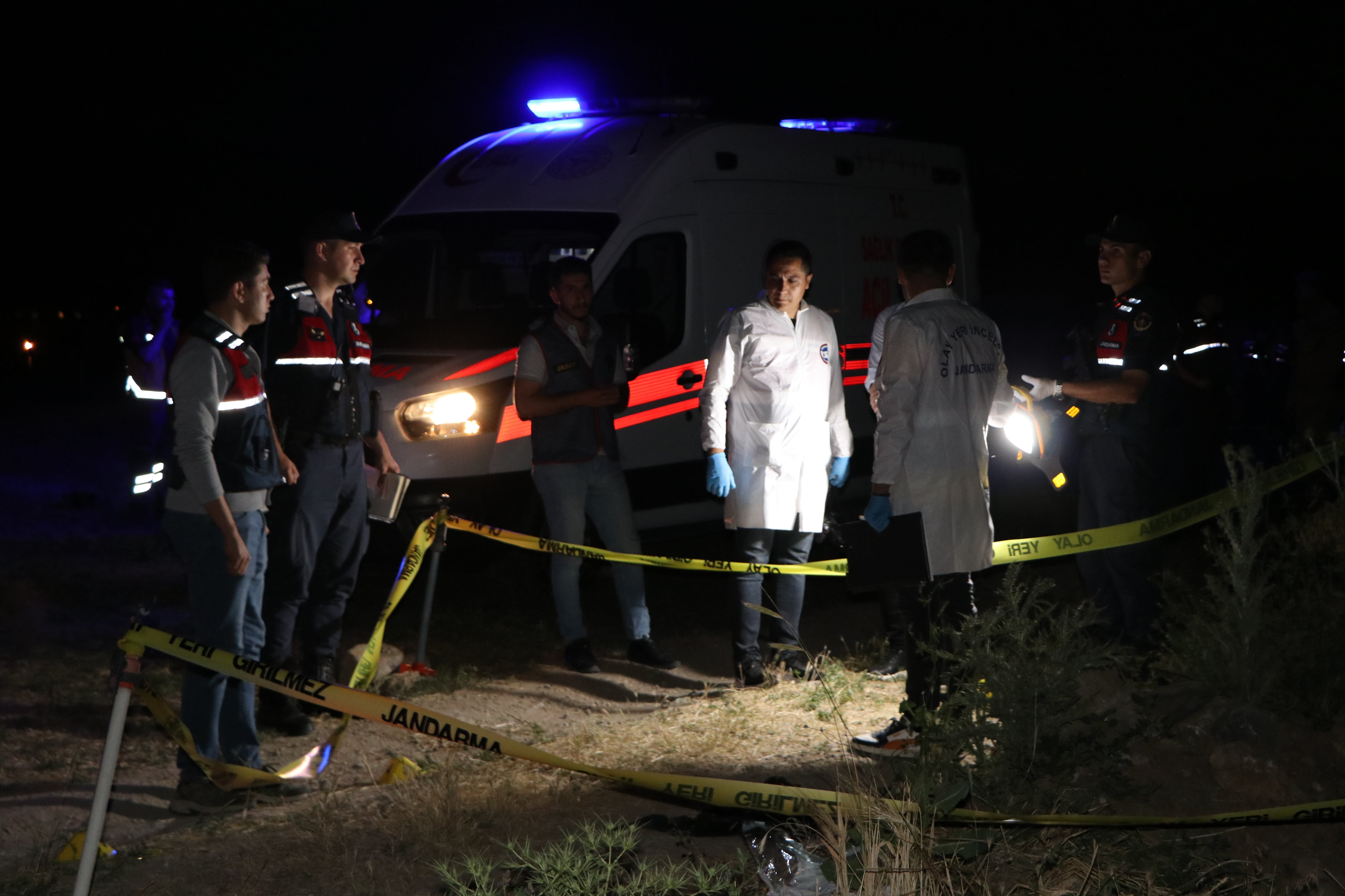 Arazi kavgasında 2 yeğenini öldürdü, 3'ünü yaraladı