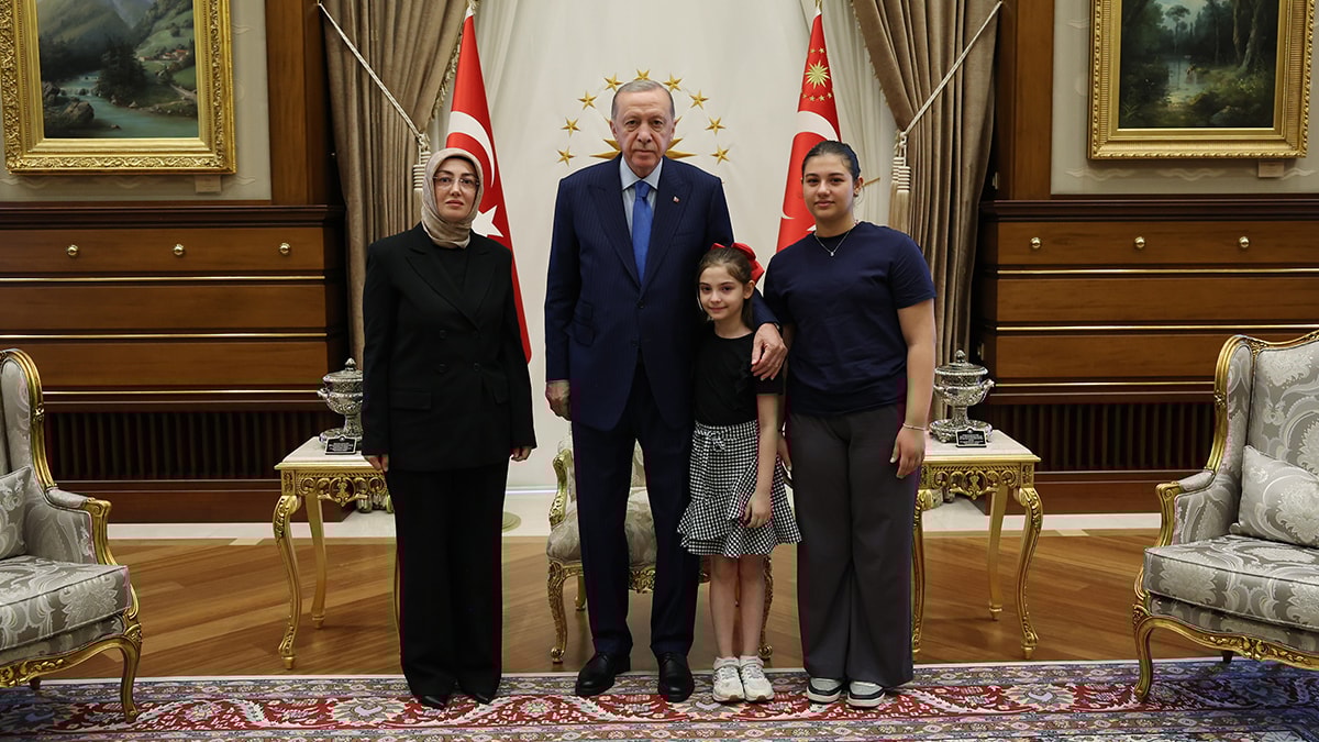 Erdoğan, Ayşe Ateş ile görüştü
