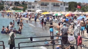 İstanbul'da sıcaktan bunalanlar sahillere akın etti