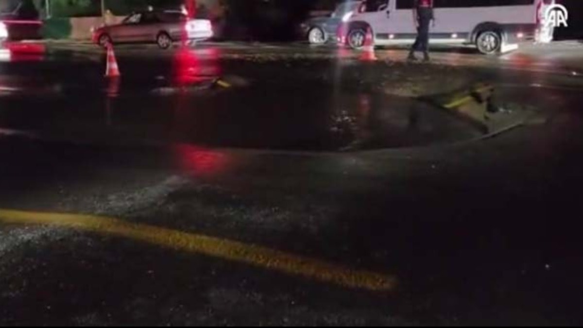 Bodrum'da isale hattı patladı: 36 saat su kesintisi yaşanacak