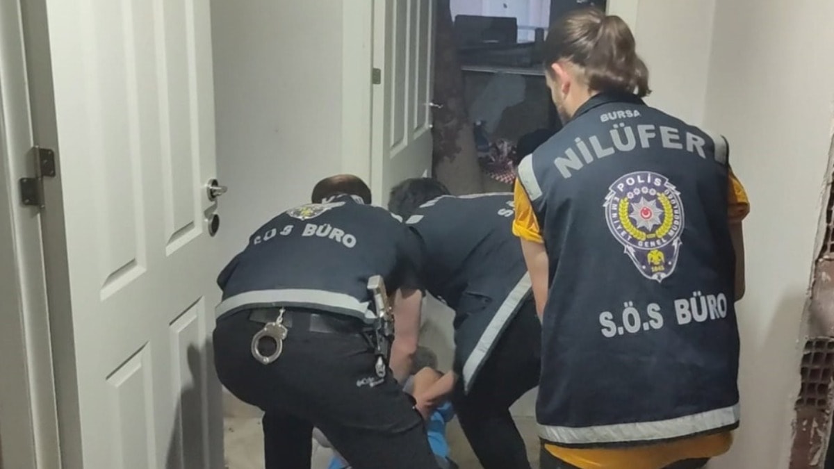 Bursa'da zehir tacirlerine operasyon: 3 tutuklama