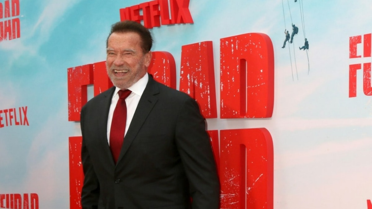 Terminatör yine dede oluyor