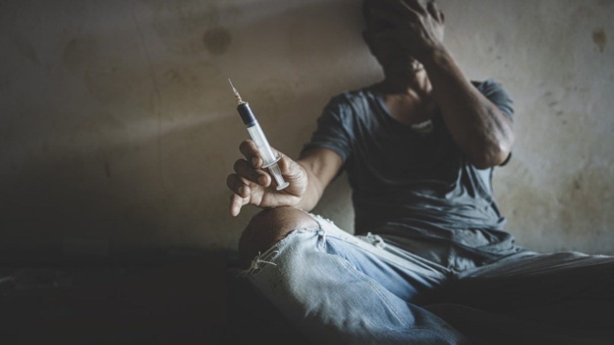 DSÖ: Alkol ve uyuşturucudan her yıl 3 milyondan fazla insan ölüyor