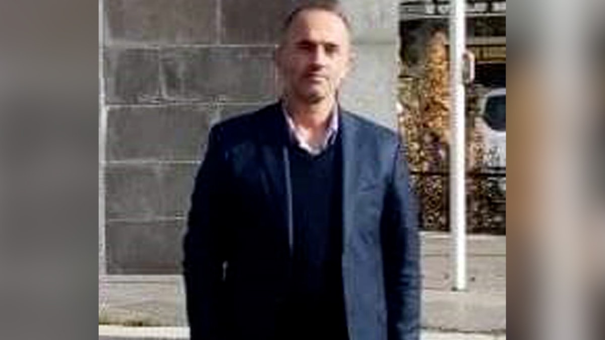 3 çocuk babası sandalye ile öldürüldü