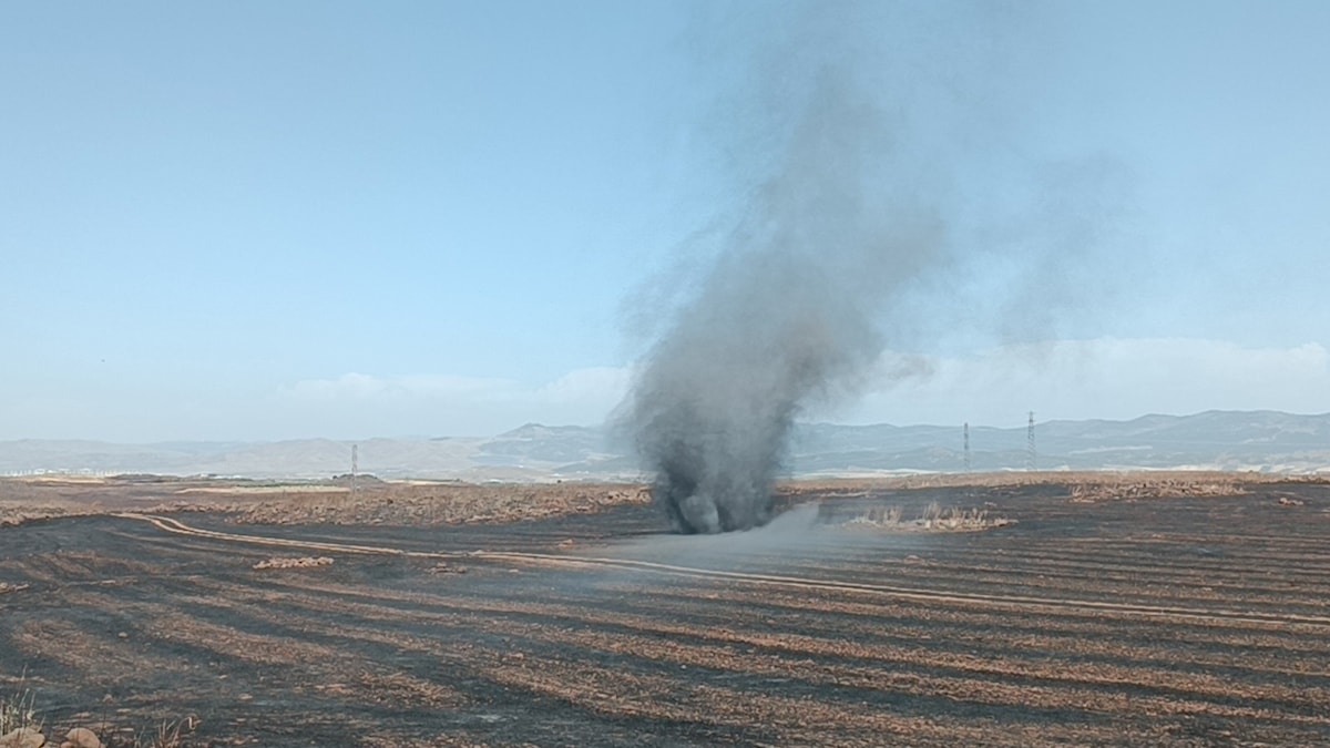 Gaziantep'te anız yangını: 15 bin dönüm tarım alanı zarar gördü