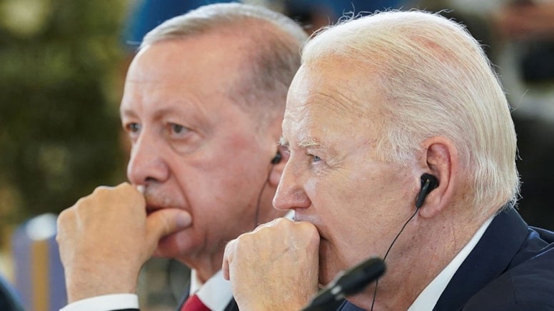 Cumhurbaşkanı Erdoğan ile Biden arasında kritik görüşme