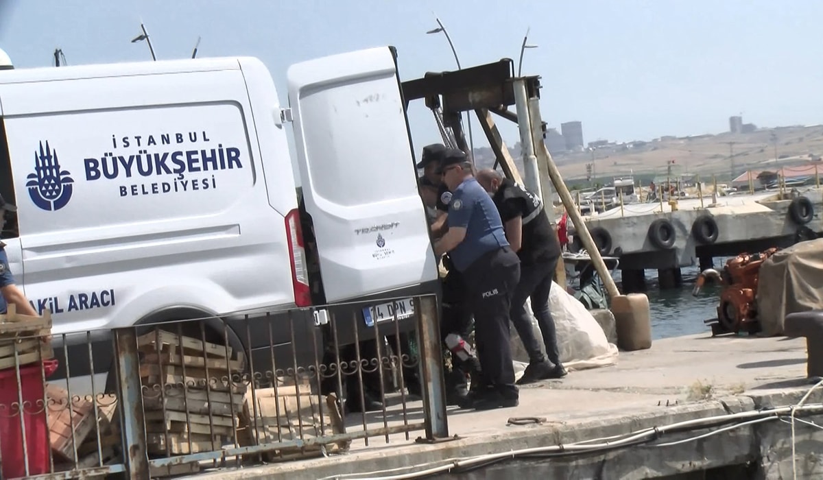 Dehşet! Halıya sarıp ağırlık bağlayarak denize atmışlar