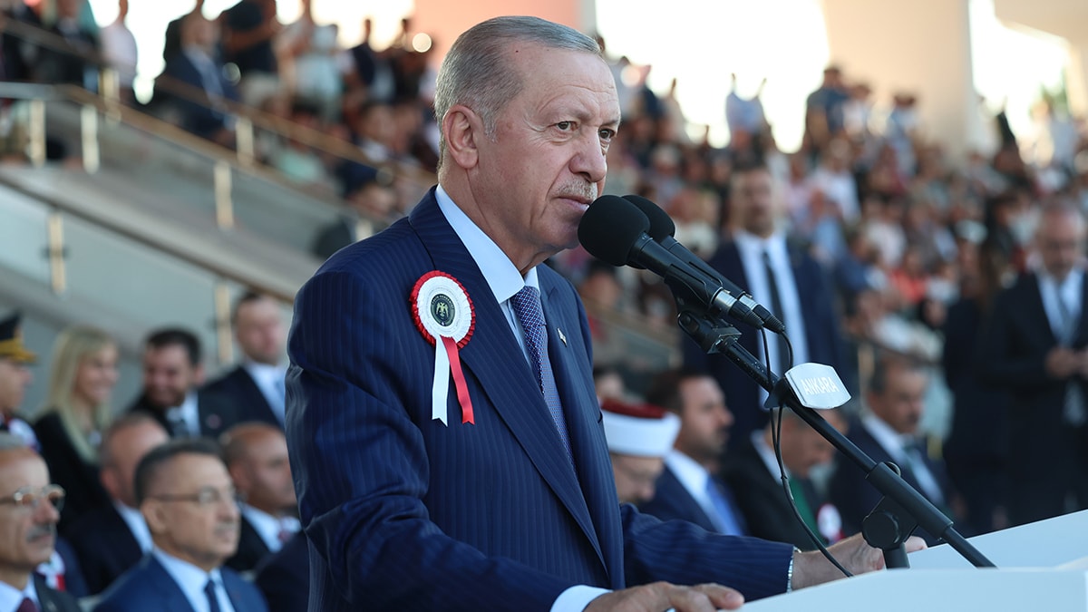 Erdoğan’dan polislere ‘hukuk’ uyarısı