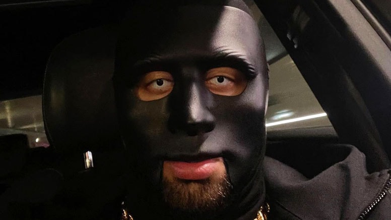 Ödüllü rapçi öldürüldü