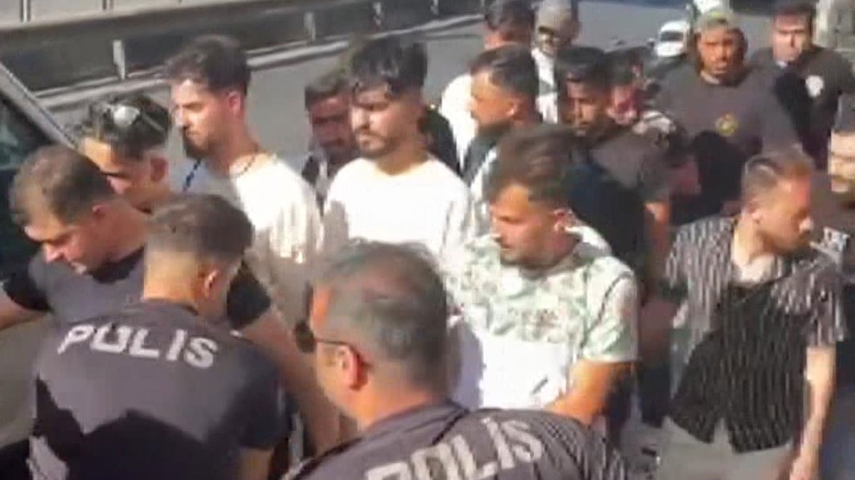 CHP'den Yerlikaya'ya: 729 bin Suriyeli nerede?