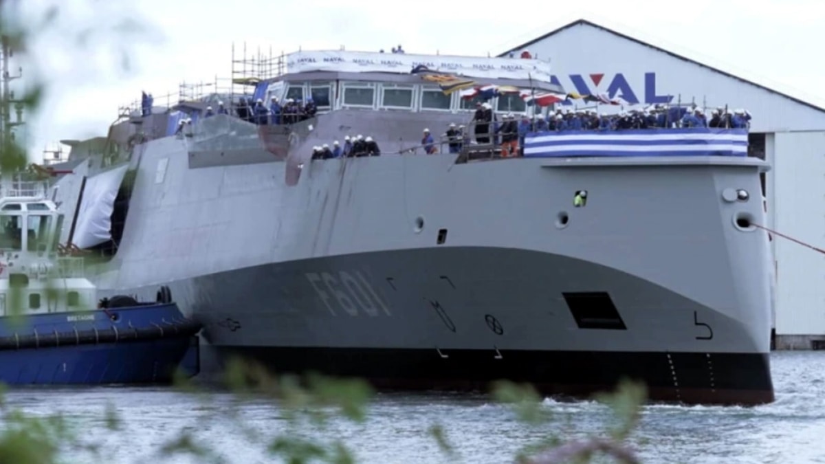 Yunanistan silahlanmada gaza bastı