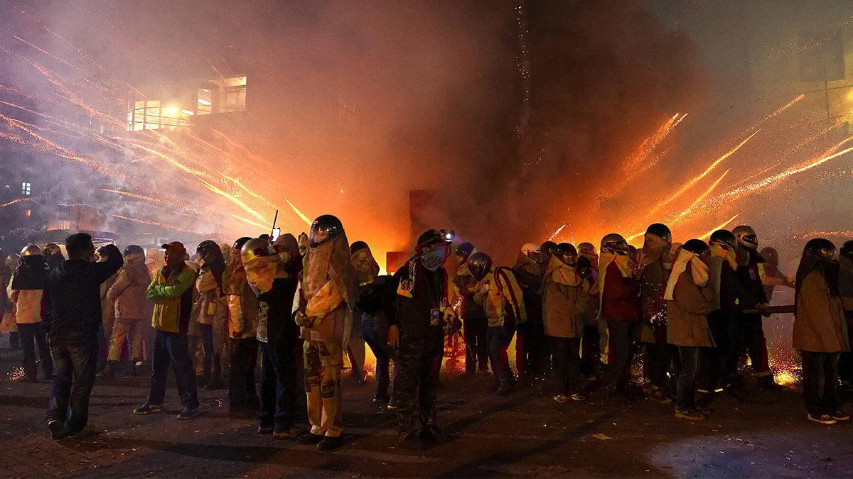 Havai fişek faciası: Çok sayıda ölü ve yaralı var