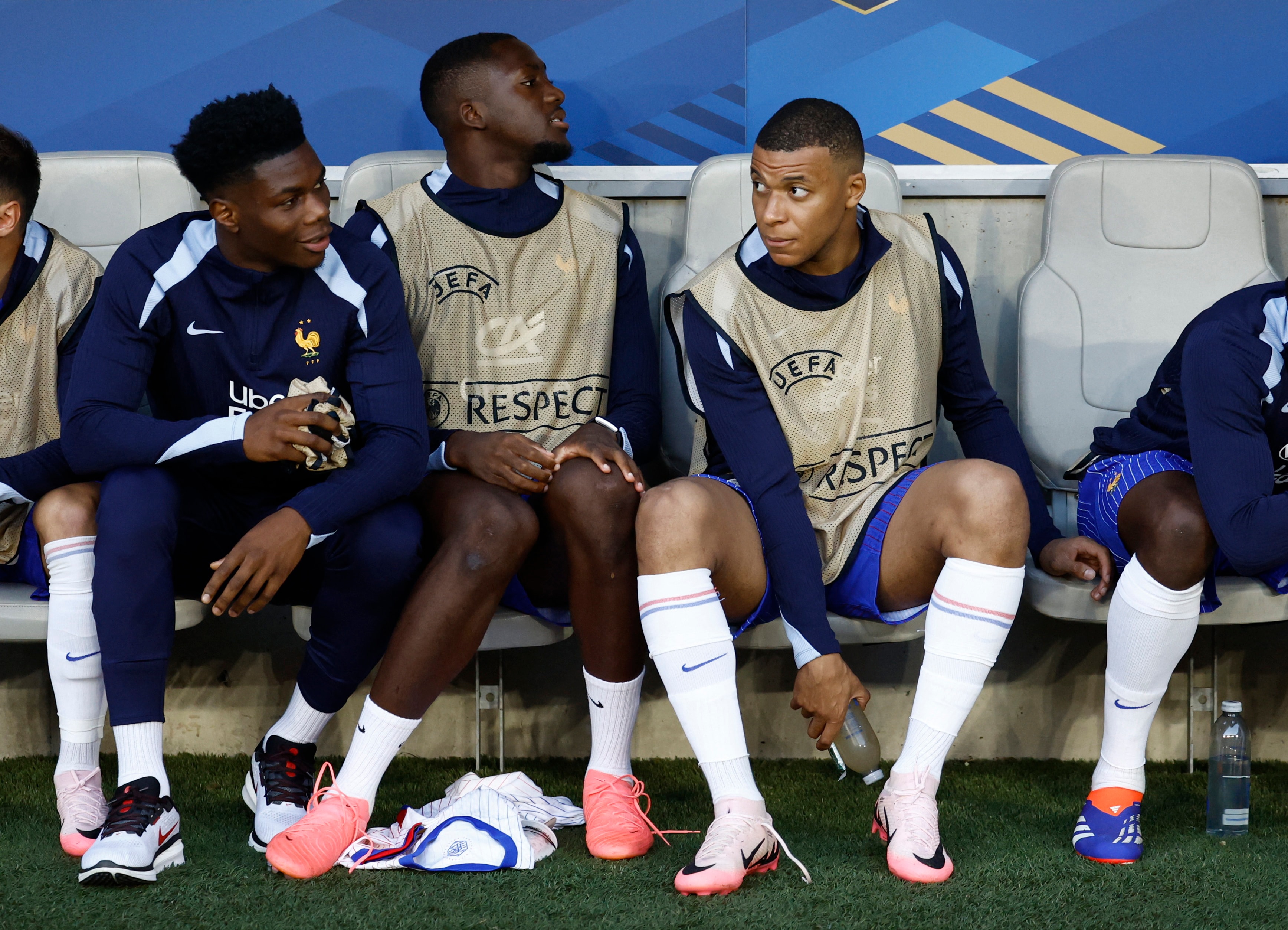 EURO 2024 öncesi Fransa Milli Takımı'nda salgın krizi! Mbappe idmana çıkamadı...