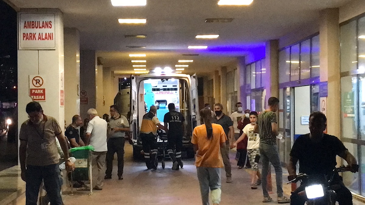 Taşlı, sopalı, silahlı kavga: 1 ölü, 6 yaralı