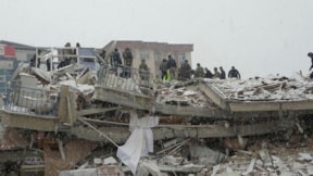 Depremde yıkılan Kırçuval Otel davasında ara karar açıklandı
