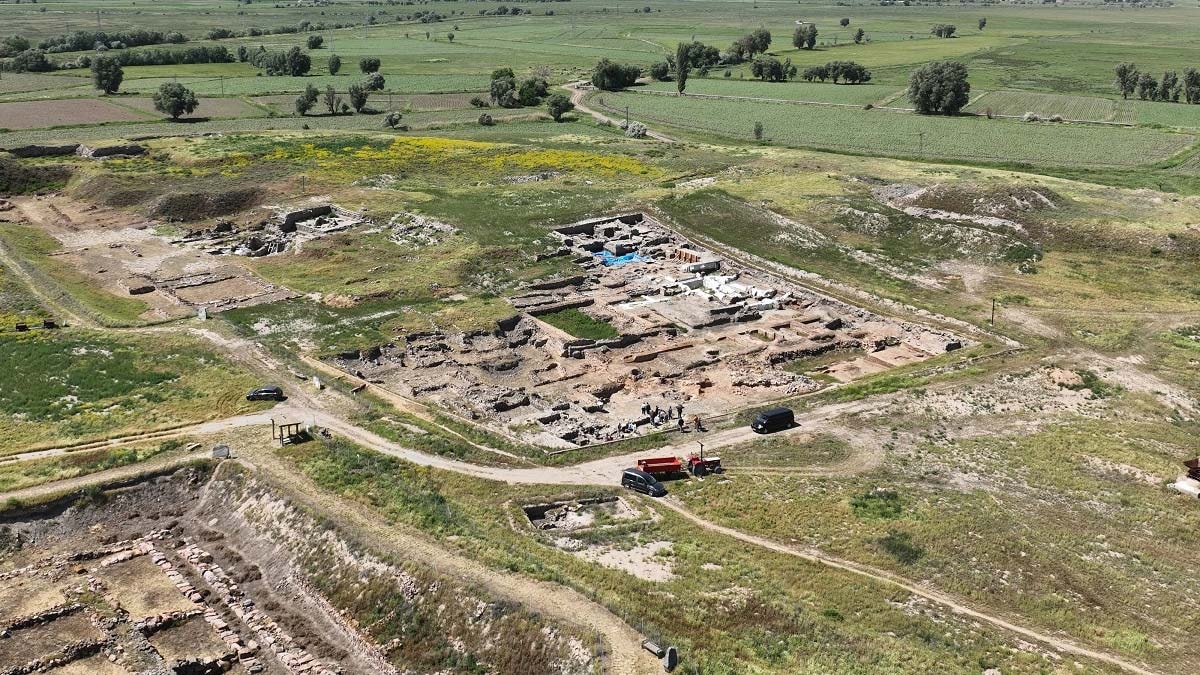 Kültepe kazıları yeniden başladı: 6 bin yıllık tarih ortaya çıkıyor